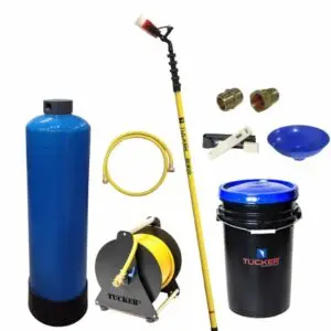 TUCKER® Water Fed Pole - DI Tank Kit with Bravo: